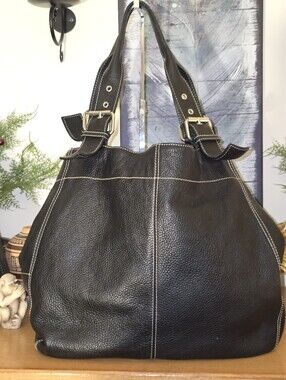 Mauritzio Taiuti Large Pebbled Leather Hobo. Made In Italy.